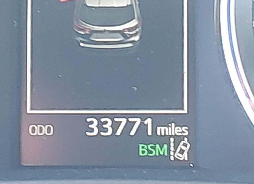 Photo 16 of 2019 Toyota Highlander XLE (VIN 5TDJZRFH1KS597896)