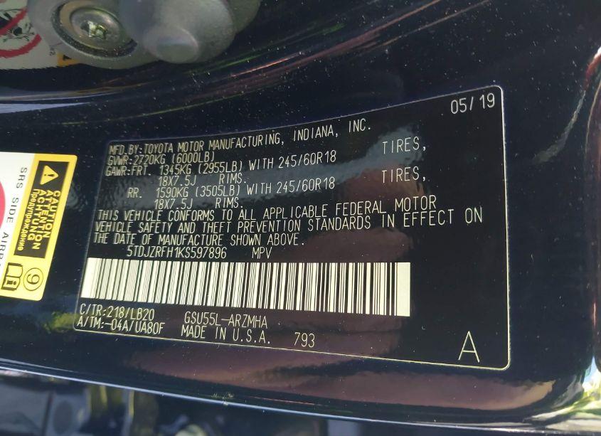 Photo 9 of 2019 Toyota Highlander XLE (VIN 5TDJZRFH1KS597896)