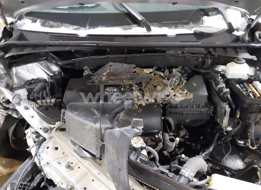 Photo 10 of 2019 Toyota Highlander XLE (VIN 5TDJZRFH1KS606502)