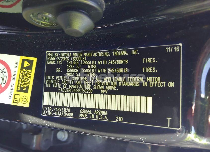 Photo 9 of 2017 Toyota Highlander XLE (VIN 5TDJZRFH2HS358298)