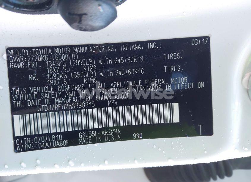 Photo 9 of 2017 Toyota Highlander XLE (VIN 5TDJZRFH2HS398915)