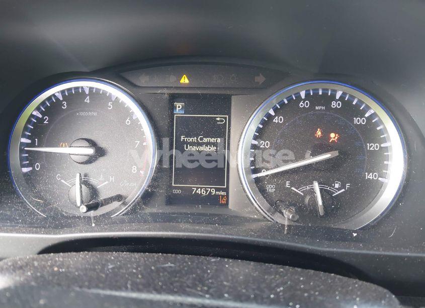 Photo 7 of 2018 Toyota Highlander XLE (VIN 5TDJZRFH2JS525488)