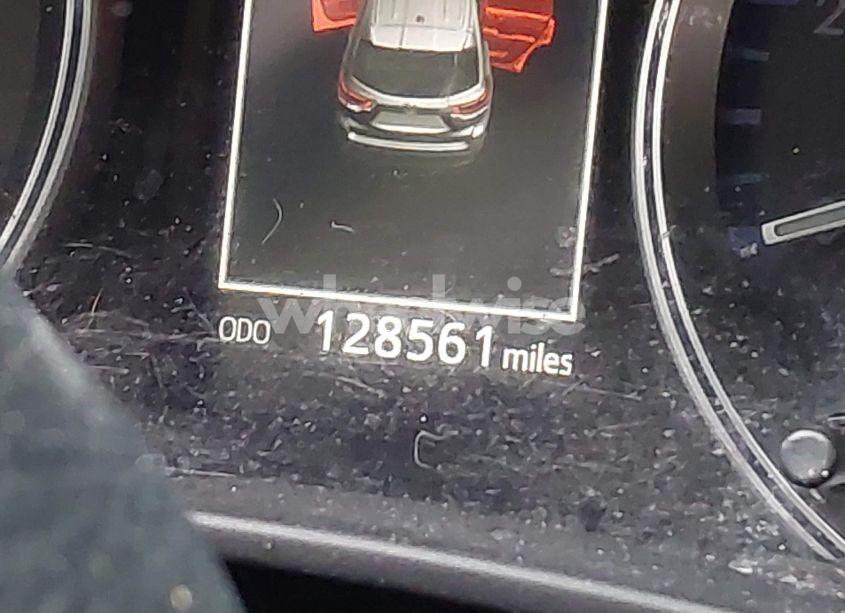 Photo 14 of 2018 Toyota Highlander XLE (VIN 5TDJZRFH2JS843711)