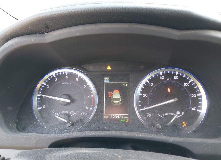 Photo 7 of 2018 Toyota Highlander XLE (VIN 5TDJZRFH2JS874957)