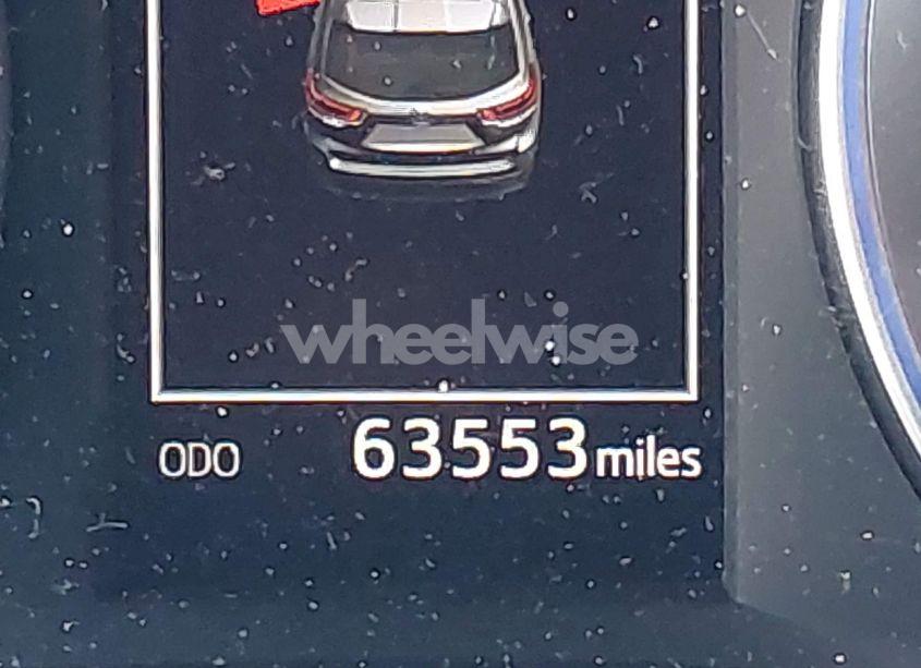 Photo 16 of 2019 Toyota Highlander XLE (VIN 5TDJZRFH2KS569010)