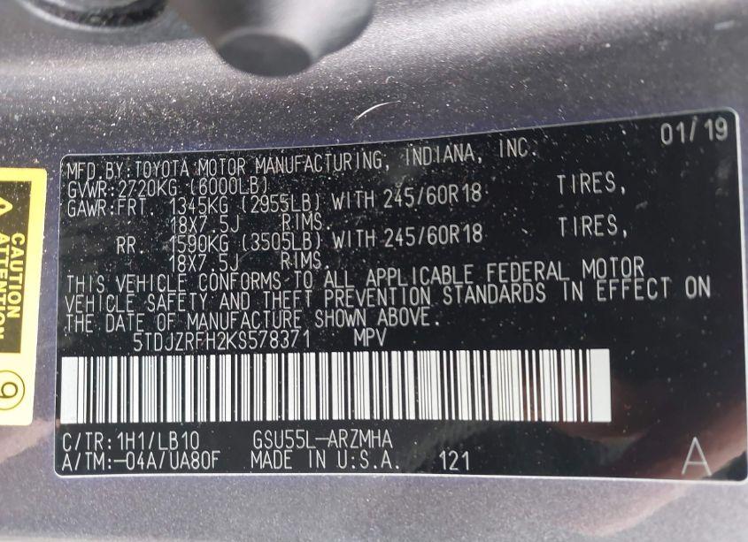 Photo 9 of 2019 Toyota Highlander XLE (VIN 5TDJZRFH2KS578371)