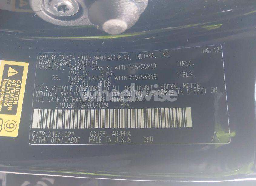 Photo 9 of 2019 Toyota Highlander SE (VIN 5TDJZRFH2KS604029)