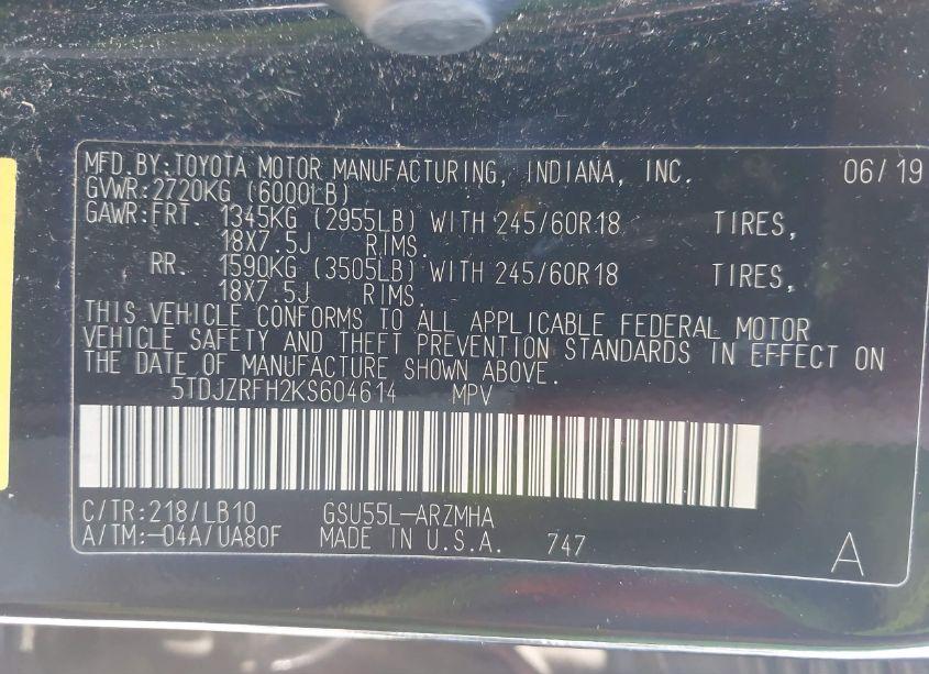 Photo 9 of 2019 Toyota Highlander XLE (VIN 5TDJZRFH2KS604614)