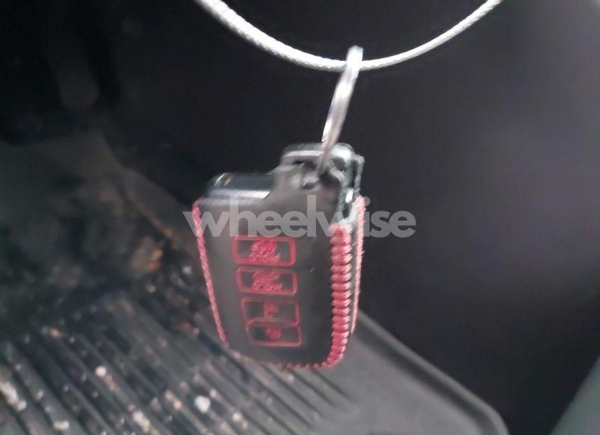 Photo 11 of 2017 Toyota Highlander XLE (VIN 5TDJZRFH3HS396252)