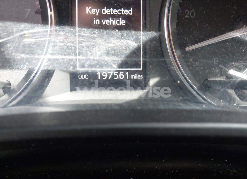 Photo 7 of 2017 Toyota Highlander XLE (VIN 5TDJZRFH3HS512047)