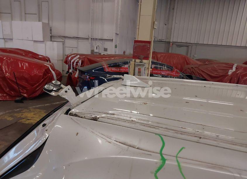 Photo 18 of 2017 Toyota Highlander XLE (VIN 5TDJZRFH3HS513313)