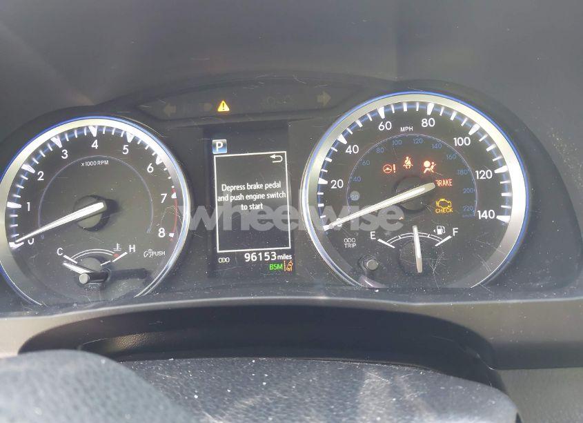 Photo 7 of 2018 Toyota Highlander SE/XLE (VIN 5TDJZRFH3JS532076)