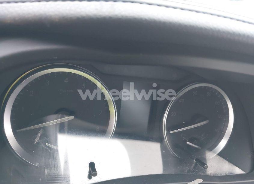 Photo 16 of 2019 Toyota Highlander XLE (VIN 5TDJZRFH3KS732604)