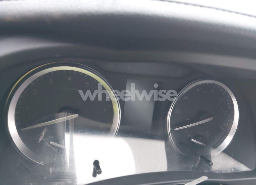 Photo 7 of 2019 Toyota Highlander XLE (VIN 5TDJZRFH3KS732604)