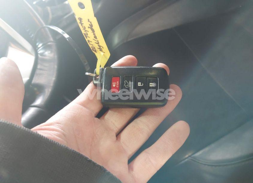 Photo 11 of 2017 Toyota Highlander XLE (VIN 5TDJZRFH4HS422602)