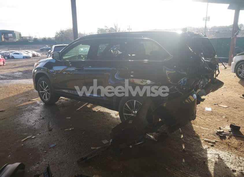 Photo 3 of 2017 Toyota Highlander XLE (VIN 5TDJZRFH4HS422602)