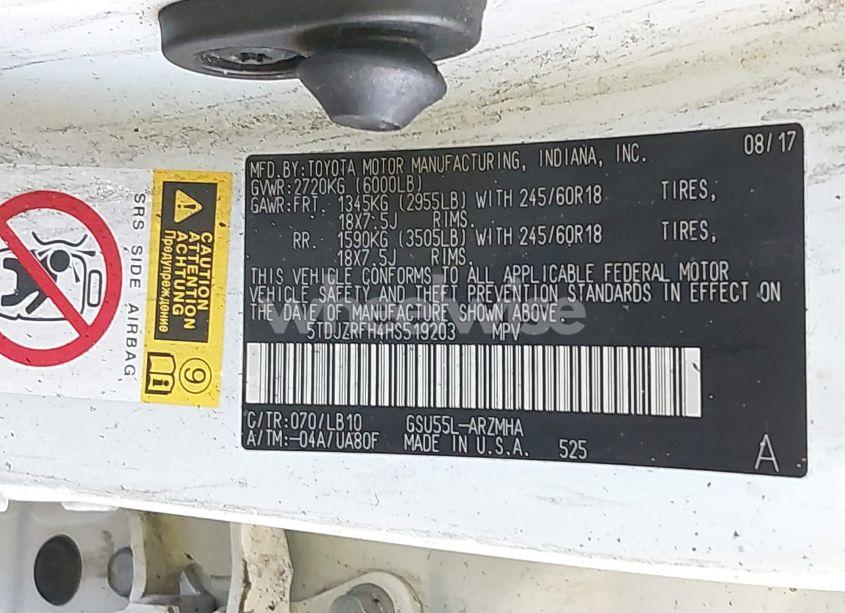 Photo 9 of 2017 Toyota Highlander XLE (VIN 5TDJZRFH4HS519203)