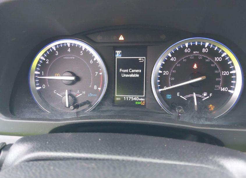 Photo 7 of 2019 Toyota Highlander XLE (VIN 5TDJZRFH4KS608082)