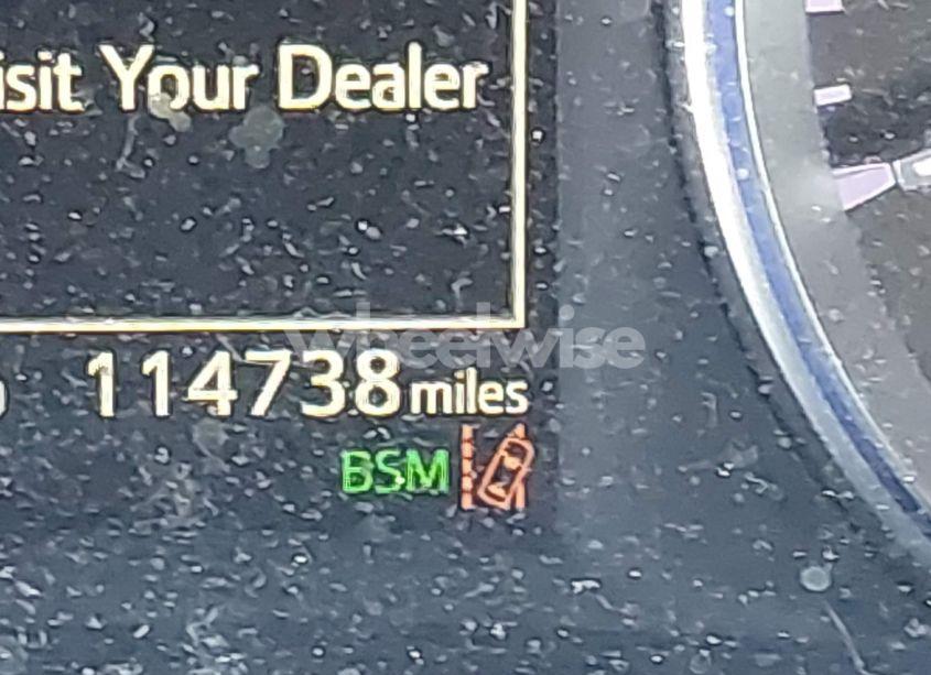 Photo 16 of 2019 Toyota Highlander XLE (VIN 5TDJZRFH4KS614657)