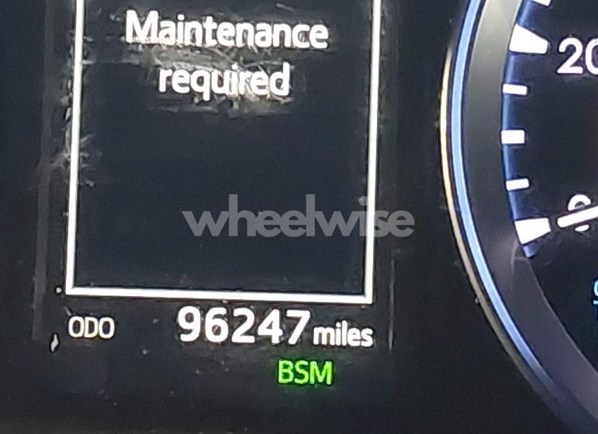 Photo 15 of 2019 Toyota Highlander XLE (VIN 5TDJZRFH4KS747306)