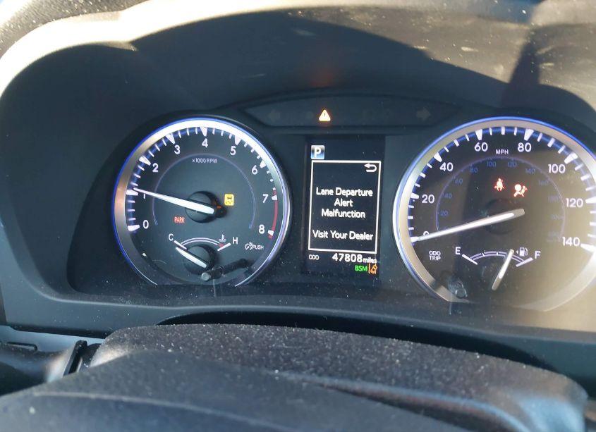 Photo 7 of 2019 Toyota Highlander XLE (VIN 5TDJZRFH4KS925831)