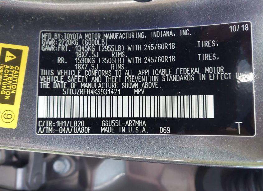 Photo 9 of 2019 Toyota Highlander XLE (VIN 5TDJZRFH4KS931421)