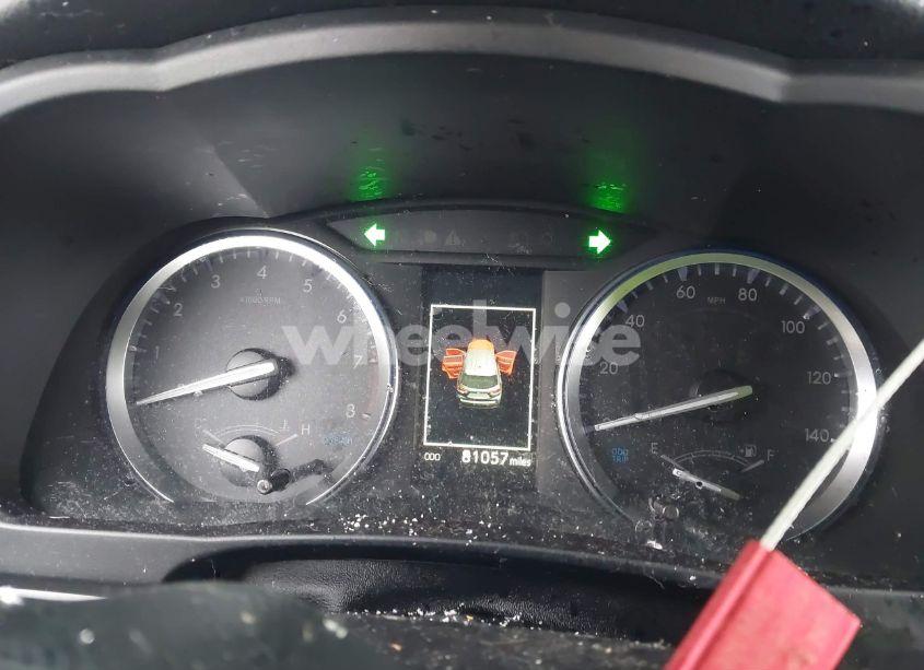 Photo 7 of 2019 Toyota Highlander XLE (VIN 5TDJZRFH4KS999914)