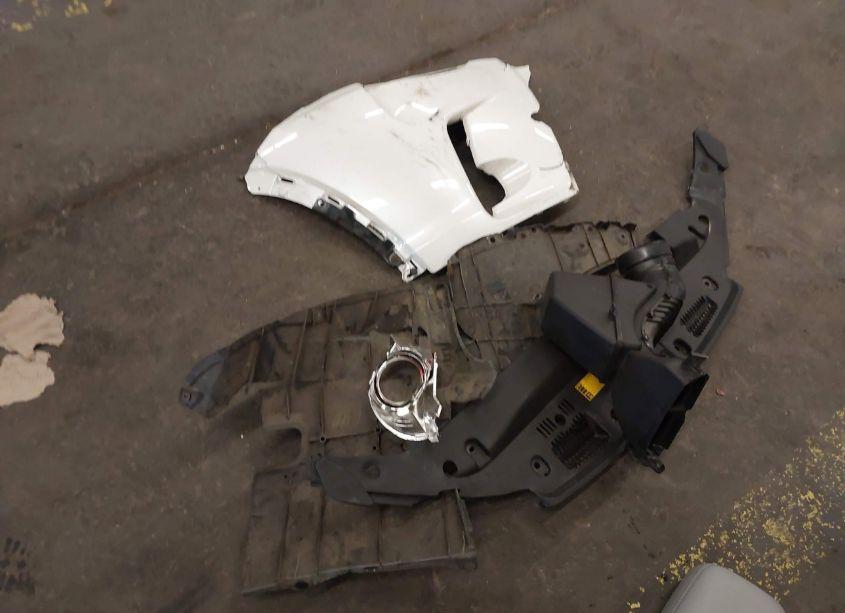 Photo 12 of 2017 Toyota Highlander XLE (VIN 5TDJZRFH5HS363236)