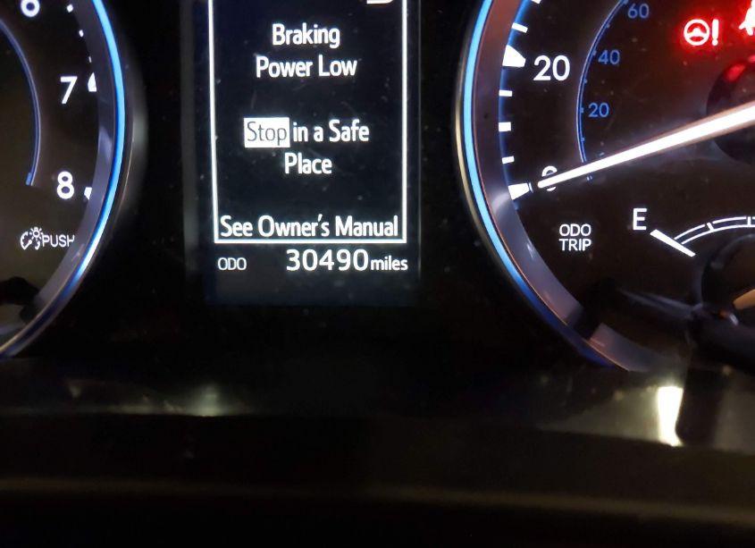 Photo 16 of 2017 Toyota Highlander XLE (VIN 5TDJZRFH5HS363236)