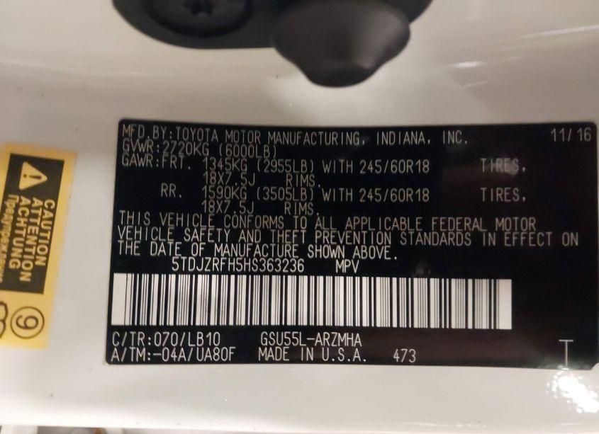 Photo 9 of 2017 Toyota Highlander XLE (VIN 5TDJZRFH5HS363236)