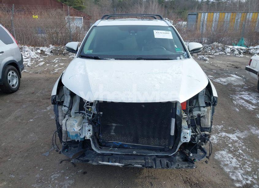 Photo 12 of 2017 Toyota Highlander XLE (VIN 5TDJZRFH5HS368260)