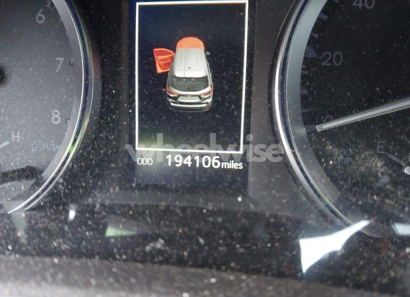 Photo 7 of 2017 Toyota Highlander XLE (VIN 5TDJZRFH5HS368260)