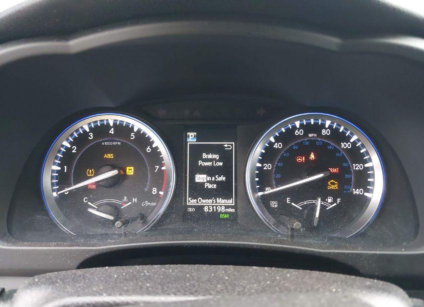 Photo 7 of 2017 Toyota Highlander SE (VIN 5TDJZRFH5HS385320)