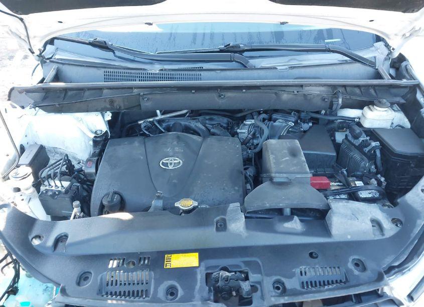 Photo 10 of 2017 Toyota Highlander XLE (VIN 5TDJZRFH5HS513961)