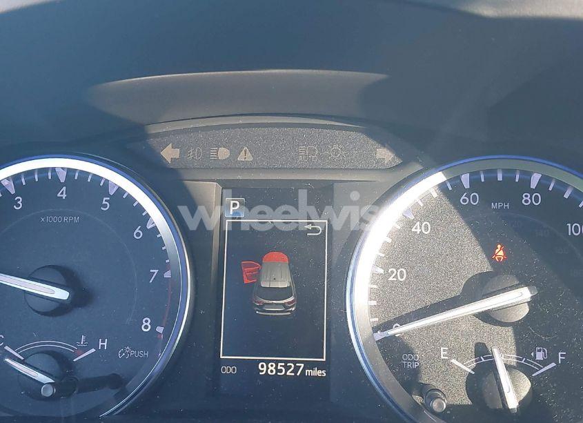 Photo 7 of 2018 Toyota Highlander XLE (VIN 5TDJZRFH5JS850684)