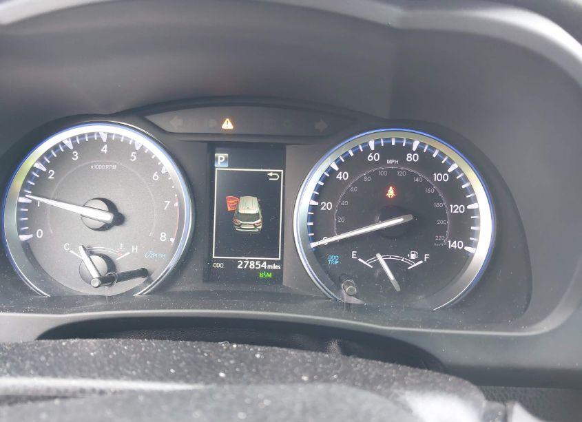 Photo 7 of 2019 Toyota Highlander SE (VIN 5TDJZRFH5KS606423)