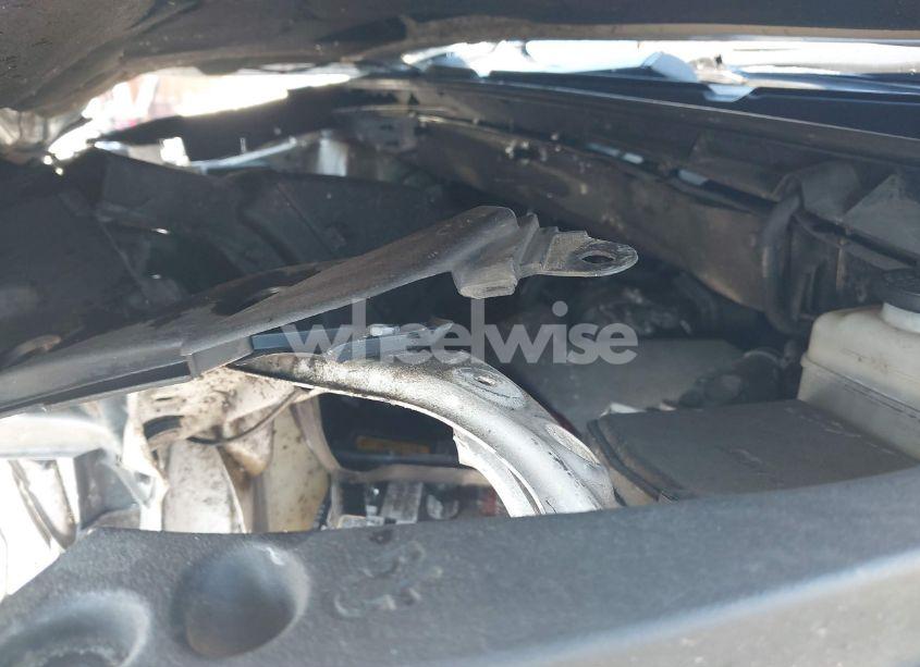 Photo 10 of 2017 Toyota Highlander XLE (VIN 5TDJZRFH6HS510857)