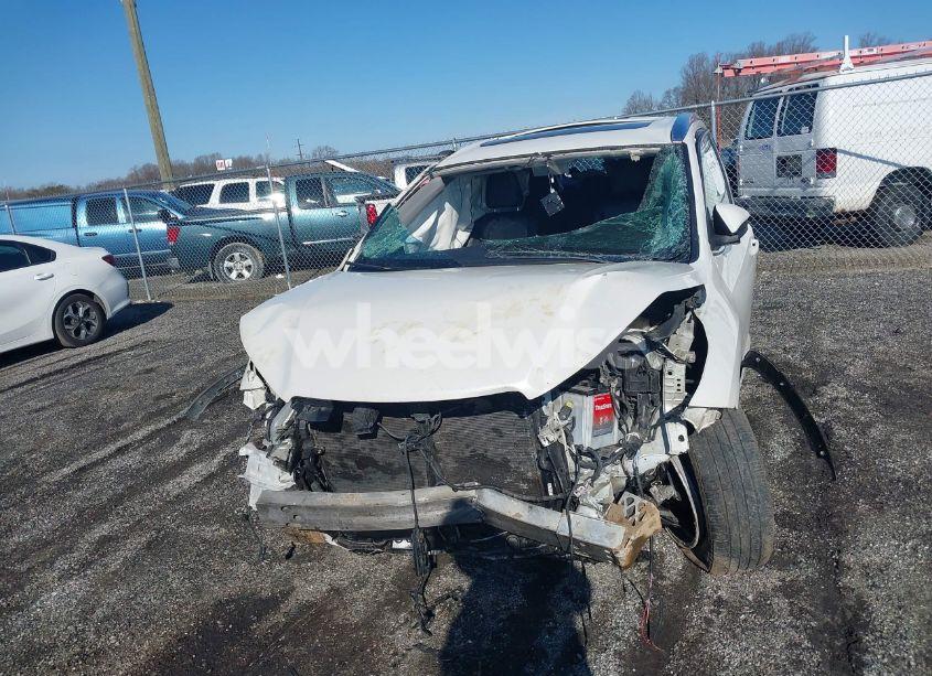 Photo 12 of 2017 Toyota Highlander XLE (VIN 5TDJZRFH6HS510857)