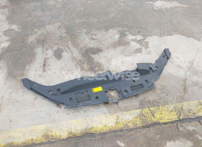 Photo 12 of 2018 Toyota Highlander XLE (VIN 5TDJZRFH6JS549485)