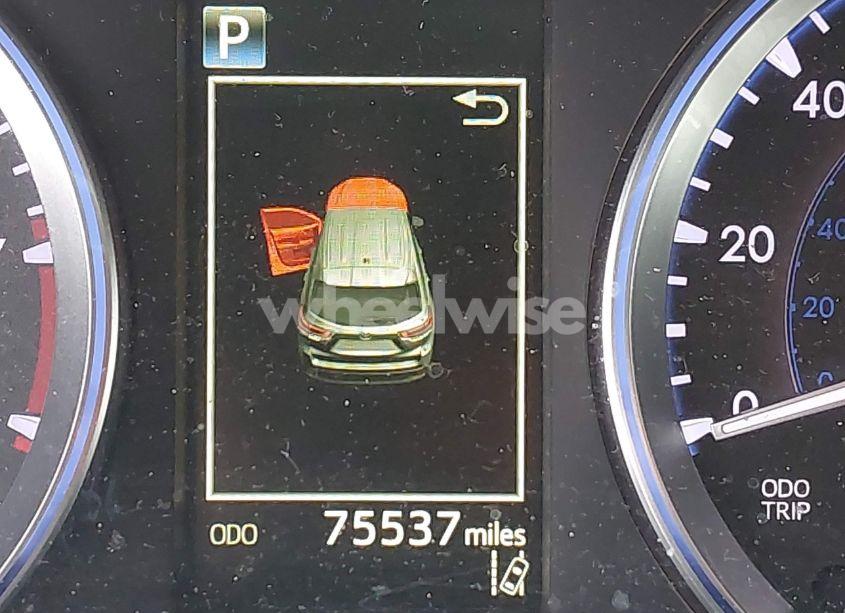 Photo 15 of 2018 Toyota Highlander XLE (VIN 5TDJZRFH6JS866800)