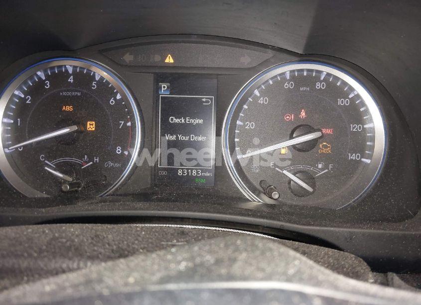 Photo 7 of 2018 Toyota Highlander XLE (VIN 5TDJZRFH6JS867817)