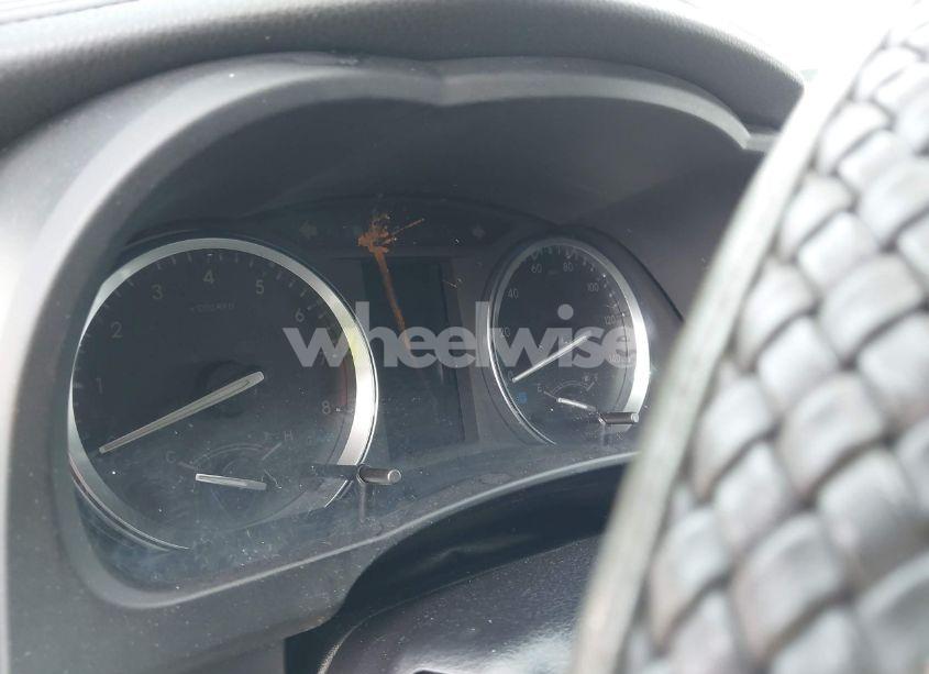 Photo 15 of 2019 Toyota Highlander XLE (VIN 5TDJZRFH6KS716980)