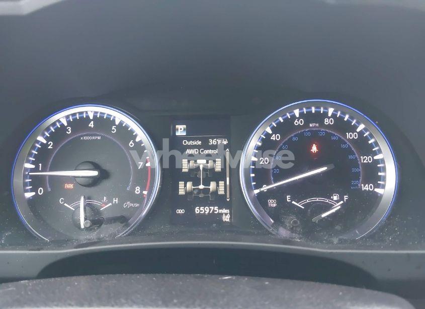 Photo 7 of 2019 Toyota Highlander XLE (VIN 5TDJZRFH6KS937740)