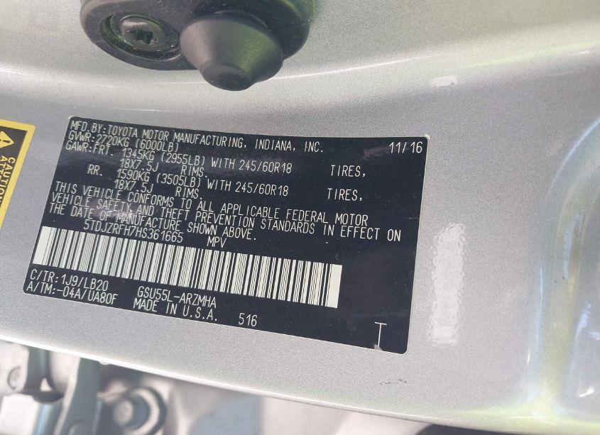 Photo 9 of 2017 Toyota Highlander XLE (VIN 5TDJZRFH7HS361665)