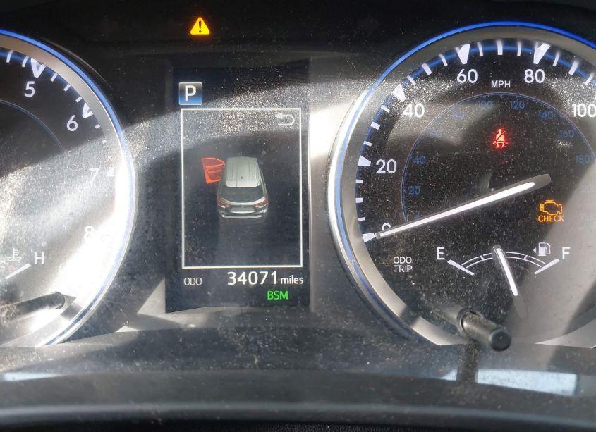 Photo 7 of 2017 Toyota Highlander XLE (VIN 5TDJZRFH7HS381043)