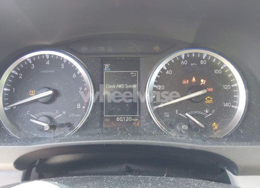 Photo 7 of 2017 Toyota Highlander XLE (VIN 5TDJZRFH7HS469915)