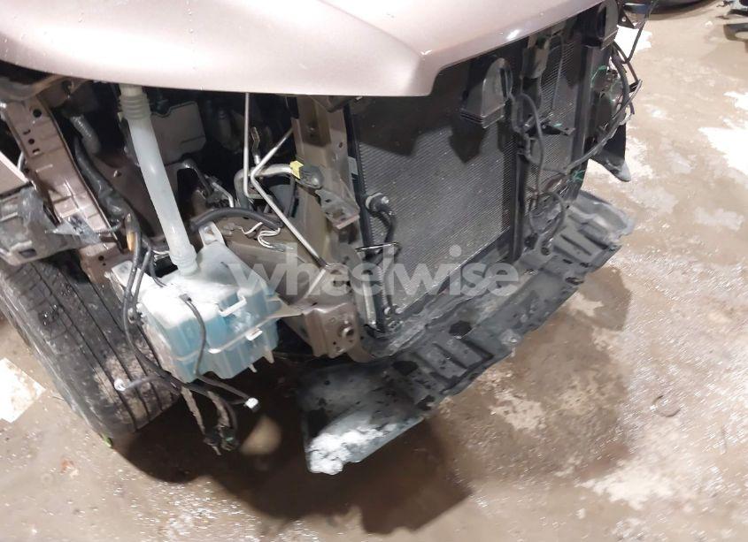 Photo 6 of 2017 Toyota Highlander XLE (VIN 5TDJZRFH7HS478100)