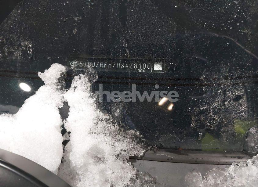 Photo 9 of 2017 Toyota Highlander XLE (VIN 5TDJZRFH7HS478100)