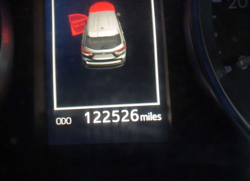 Photo 15 of 2018 Toyota Highlander XLE (VIN 5TDJZRFH7JS860472)