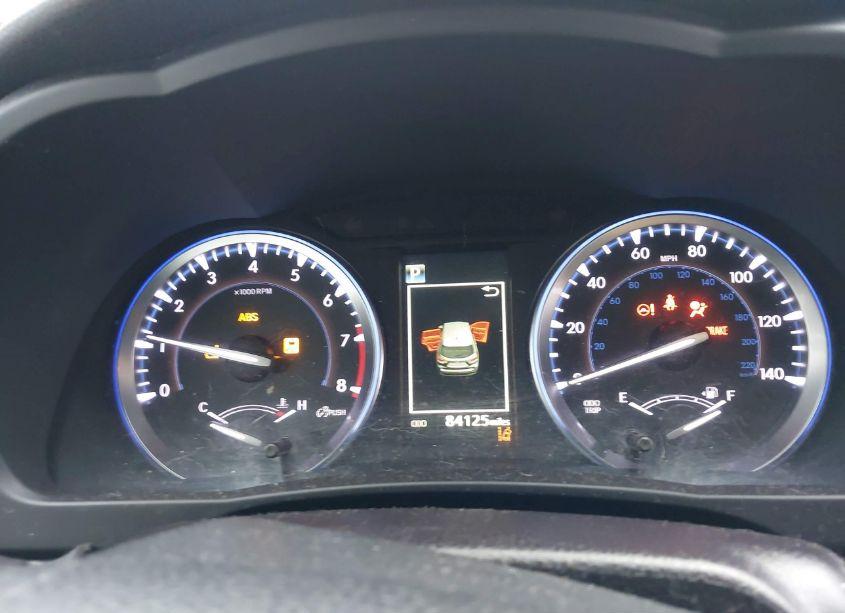 Photo 7 of 2018 Toyota Highlander SE (VIN 5TDJZRFH7JS895691)